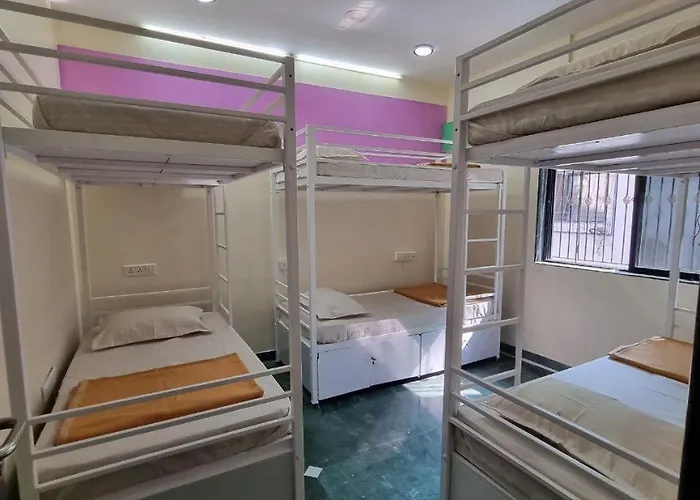 Joy Hostel - Digital Nomads Hostel & Pg - Koregaon Park